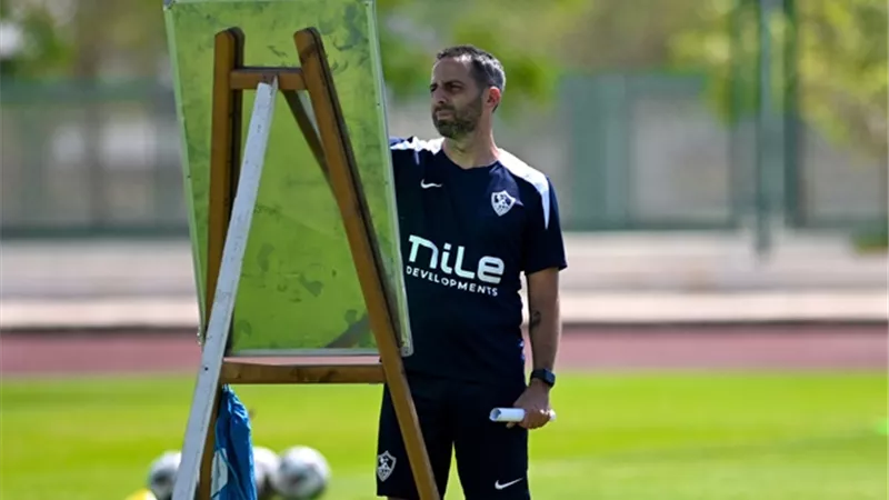 حسابات معقدة لـ مدرب الزمالك قبل مواجهة المقاولون العرب 