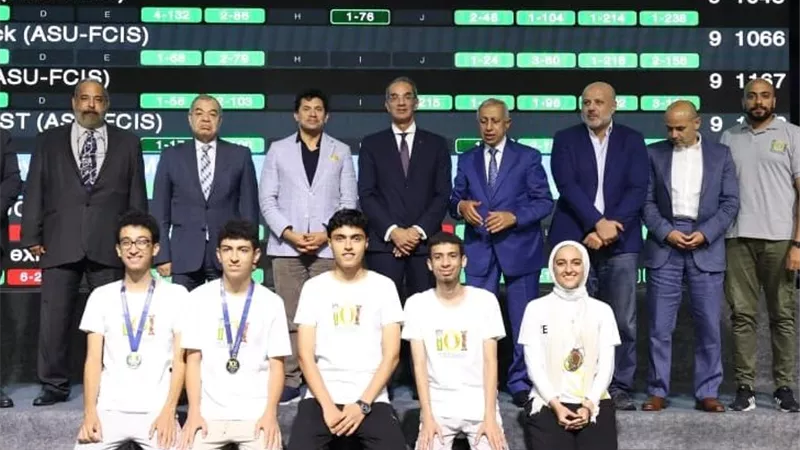مصريون يقودون التحول الرقمي.. وزيرا الاتصالات والشباب يكرمان الفائزين بـECPC في البرمجة