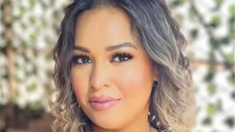 بسبب ضحكة رقيعة.. ويزو تكشف عن أول سقفة لها على المسرح