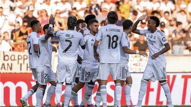 يويفا يعلن التصنيف الجديد للأندية الأوروبية 