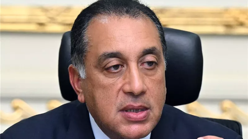 رئيس الوزراء: مبادرات لخفض أسعار السلع للمواطن بالتعاون مع الغرف التجارية