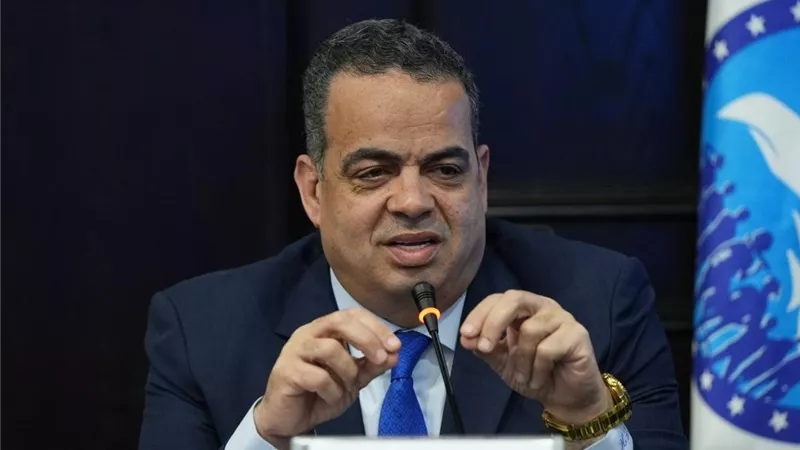 عصام هلال: تصريحات الرئيس رسالة واضحة وحاسمة للعالم أجمع بأن الأمن المائي لمصر قضية وجود لا تقبل المساومة