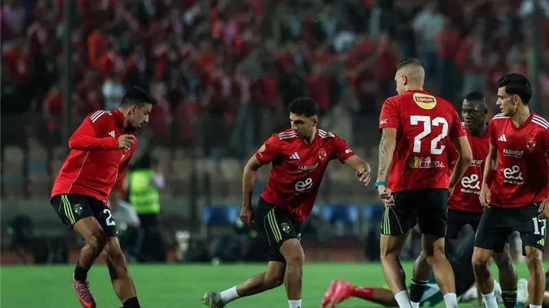 غيابات الأهلي أمام فاركو.. إمام عاشور رفقة 7 لاعبين 