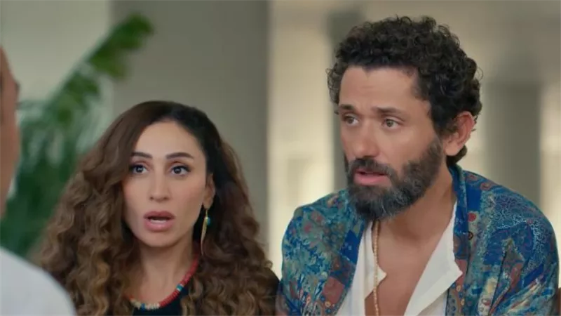  بعد عودته لزوجته.. كريم محمود عبدالعزيز ودينا الشربيني يلغيان متابعة بعضهما البعض