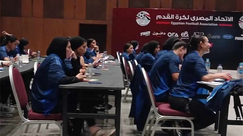 انطلاق معسكر فيفا بمشاركة 35 محكمة  