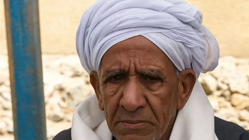 بالصور- وداع مهيب للشيخ تقادم الليثي.. الآلاف يشيعون 