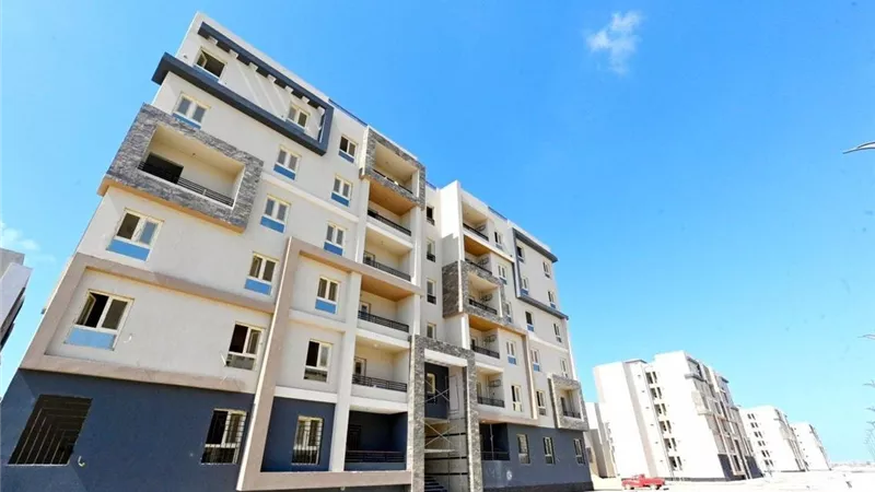  وزير الإسكان يتفقد مشروع «سكن لكل المصريين» و«كوبري C3» بالعلمين الجديدة 