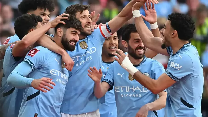 موعد مباراة مانشستر سيتي ضد نابولي والتشكيل المتوقع في دوري أبطال أوروبا