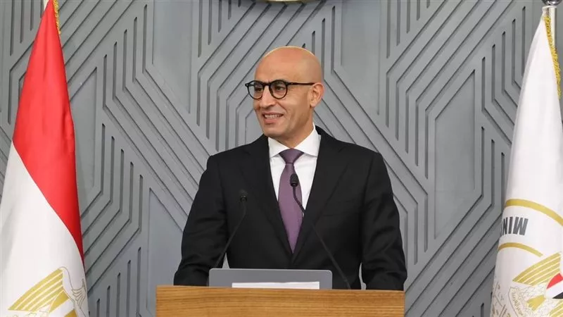 هل يجوز التحويل من البكالوريا لنظام آخر أثناء الدراسة.. القانون يجيب