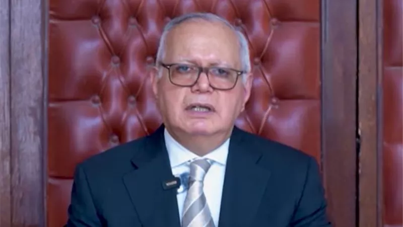 العرابي لـ عمرو أديب: مصر تتبع أعلى معايير التأمين لحماية سفاراتها