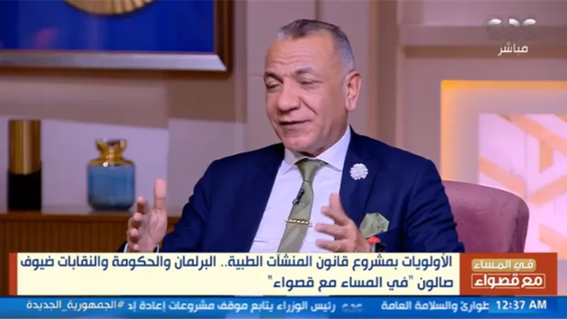 إيهاب هيكل لـ قصواء الخلالي: ضرورة الفصل بين 