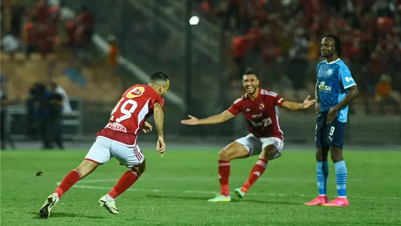 الأهلي يفاضل بين 3 ملاعب لإقامة مباراته أمام بيراميدز |تفاصيل