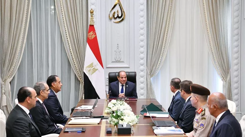 الرئيس السيسي يوجه بمواصلة دعم شبكات الاتصالات والاستفادة من إمكانات الجيل الخامس