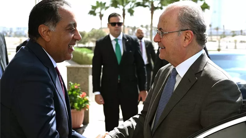 رئيس وزراء فلسطين يدعو لعدم الالتفات للأصوات المناوئة للدور المصري تجاه القضية 