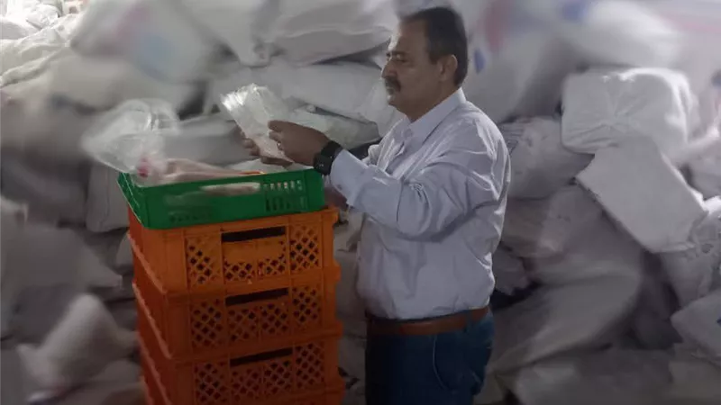 حملات مكثفة بمشتول السوق.. وضبط أكثر من 6 طن لحوم ودواجن فاسدة