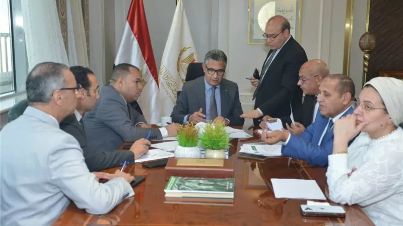 وزير التموين لنواب البرلمان: تلبية احتياجات المواطنين أولوية في اللقاءات البرلمانية