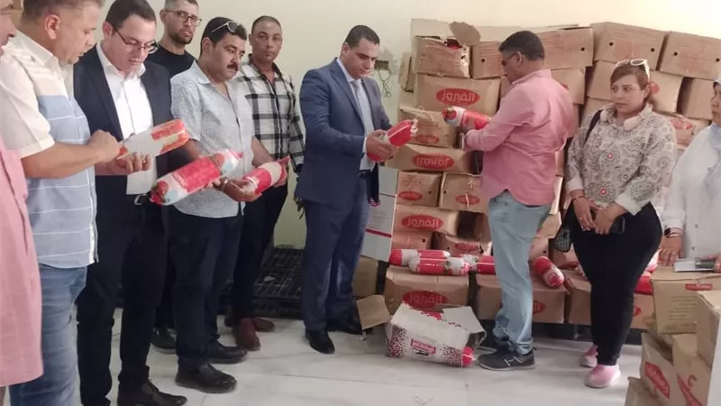 الجيزة: ضبط ٩ أطنان لانشون مجهول المصدر وغير صالح للاستهلاك الآدمي بالطالبية