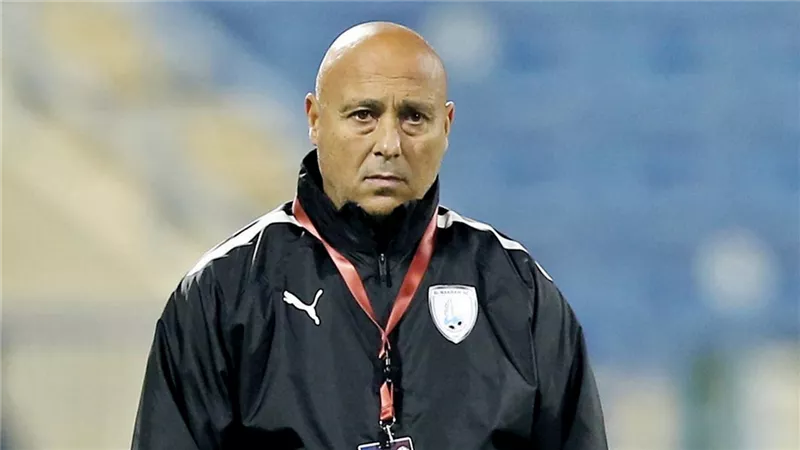 لوبيز: نخوض منافسات الدوري القطري بهدف التتوُيج فقط 