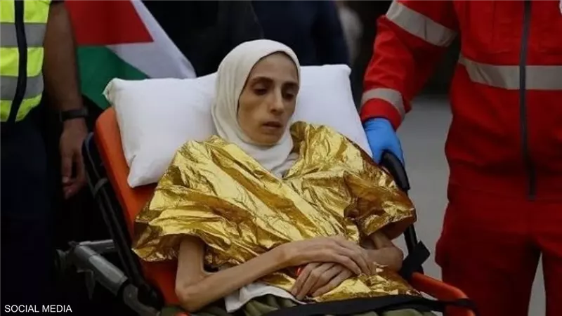 جنازة مهيبة لشابة فلسطينية توفيت في إيطاليا بعد إجلائها من غزة