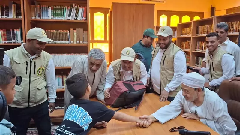لماذا اختار بيت الزكاة الأقصر لانطلاق حملة إلى المدرسة؟.. الطيب كلمة السر