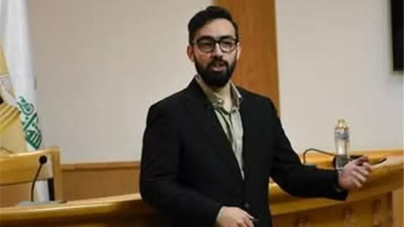 من الهيروغليفية لـ