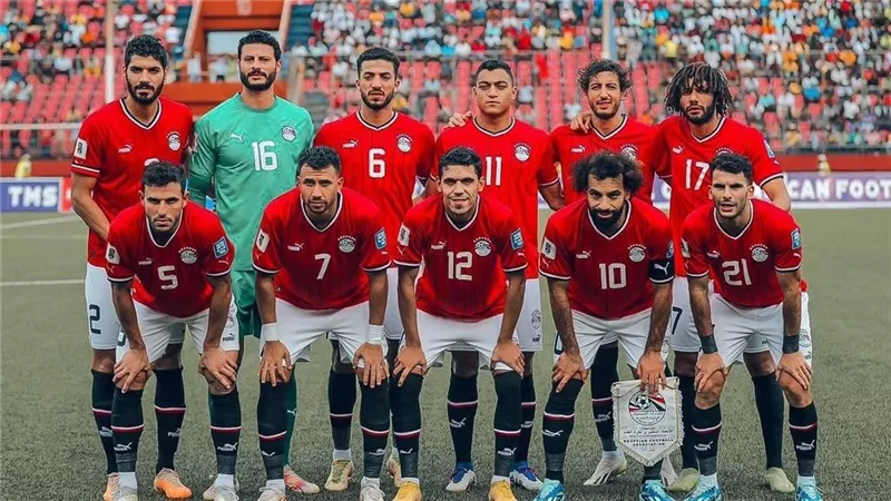 خاص| اتحاد الكرة يوفر طائرة خاصة لمنتخب مصر استعدادًا لمواجهة بوركينا فاسو
