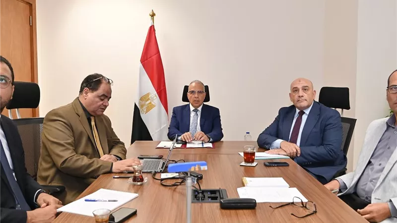 وزير الري يوجه بتسريع إزالة التعديات وتطوير خرائط رقمية لنهر النيل