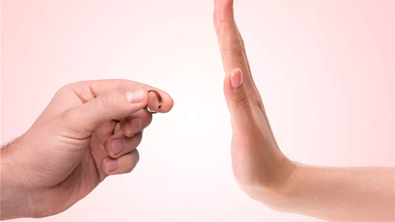 الخوف من الزواج.. لماذا تخشى بعض الفتيات خطوة الارتباط؟