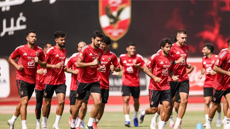 الأهلي يواصل تأمين نجومه مبكرًا.. مفاوضات التجديد مستمرة وديانج يضغط للحسم