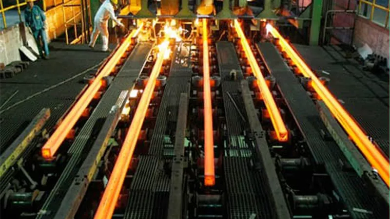 بنسبة 13.6%..الحكومة تدرس فرض رسوم وقائية مؤقتة على واردات الصلب المدرفل 