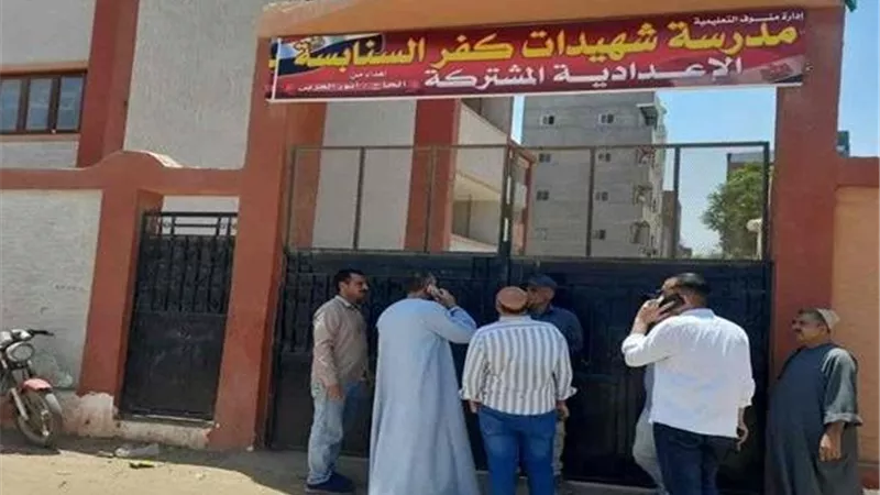 فتيات الطريق الإقليمي.. أسر ضحايا كفر السنابسة يتوجهون للسعودية لأداء العمرة 