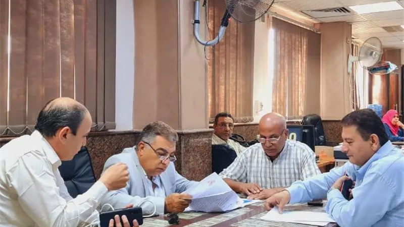 محافظ الدقهلية يشدد على مراجعة ملكية الأراضي الفضاء قبل إصدار تراخيص البناء 