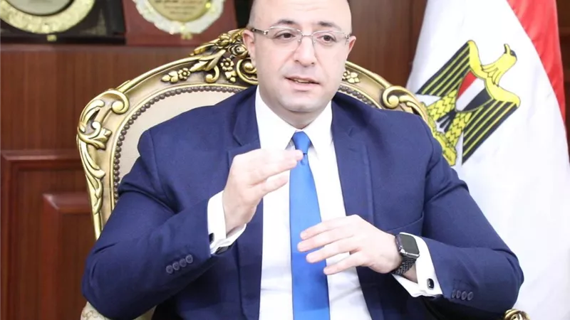 محافظ بني سويف يناقش تقرير اللجنة المُشرفة على سير العمل بالمراكز التكنولوجية 