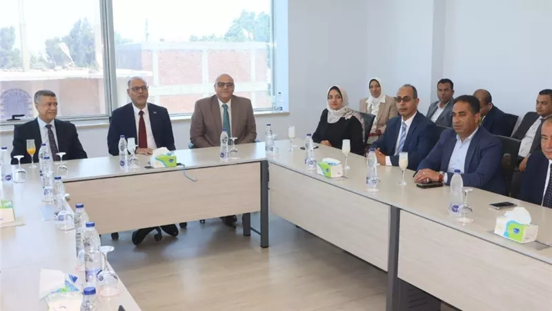  تعاون بين وزارة العمل ومجموعة العربي في التدريب المهني وصناعة الأدوات المنزلية والإلكترونيات