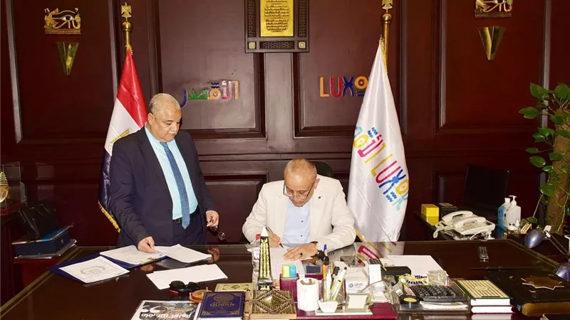 محافظ الأقصر يمنح زيادة 10% في أعداد المقبولين بالمدارس الخاصة