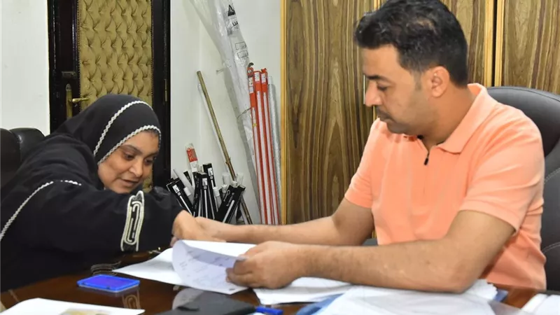 أسيوط: تسليم الدفعة الثالثة من تعويضات أهالي مساكن الايواء بعرب المدابغ