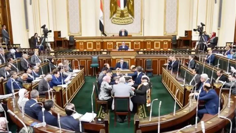  صيف ساخن.. حرارة الجو ترفع الصراعات داخل الأحزاب السياسية