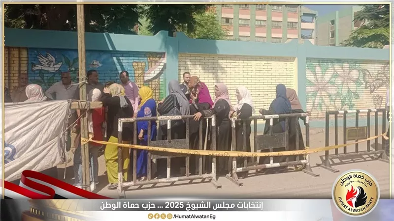  توافد المواطنين على لجان الاقتراع بالغربية للمشاركة في جولة الإعادة بانتخابات الشيوخ 