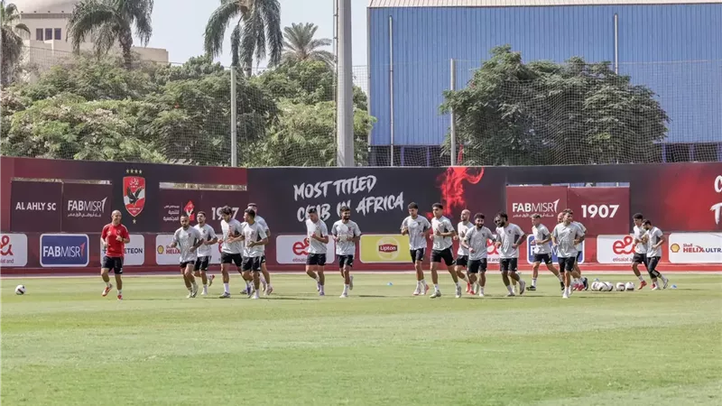 محاضرة فنية وتدريبات بدنية في مران الأهلي استعدادًا لمواجهة بيراميدز بالدوري