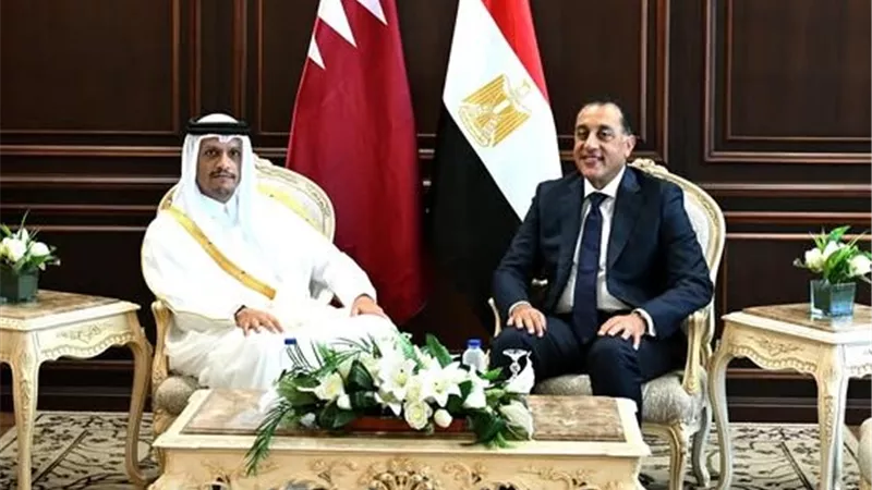 مدبولي ونظيره القطري يؤكدان الرفض التام لأية محاولات لتهجير الفلسطينيين