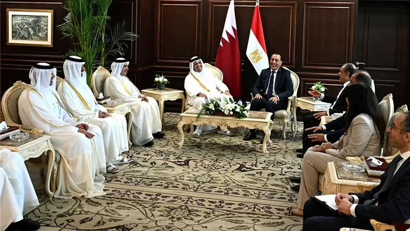 استثمارات بـ 7.5 مليار دولار ووقف إطلاق النار أبرز المباحثات المصرية القطرية 