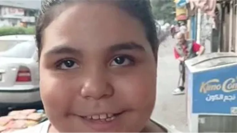 مصطفى بكري: 