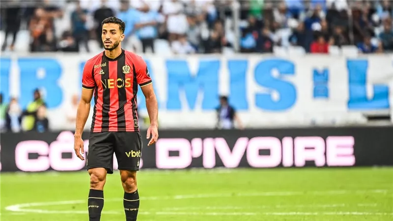 قرعة الدوري الأوروبي.. محمد عبدالمنعم يضرب موعدًا ناريًا أمام روما وبورتو 