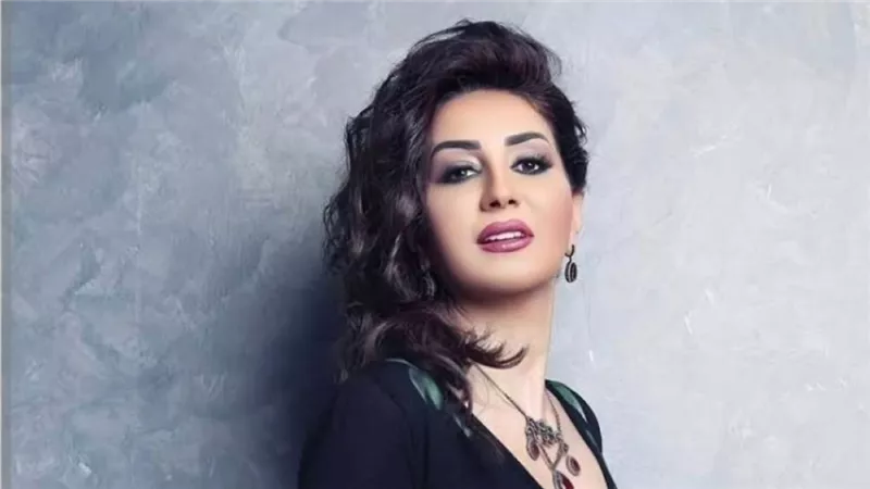 وفاء عامر عن مقابلتها بالطفلة هايدي: كذب ومقولتش الكلام ده.. خاص
