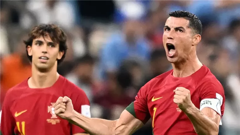 رونالدو وجواو فيليكس على رأس قائمة البرتغال استعدادًا لتصفيات أوروبا المؤهلة للمونديال 
