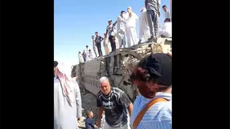 استجابة سريعة ودعم طبي مكثف، تفاصيل حادث قطار مطروح وتوجيهات وزارة الصحة