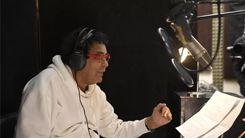 قبل طرحها غدًا.. تفاصيل أغنية الكينج محمد منير ضمن أحداث فيلم 
