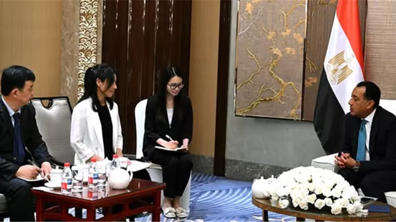 رئيس الوزراء: تستهدف إنتاج 10 ملايين متر مكعب يوميا خلال 5 سنوات