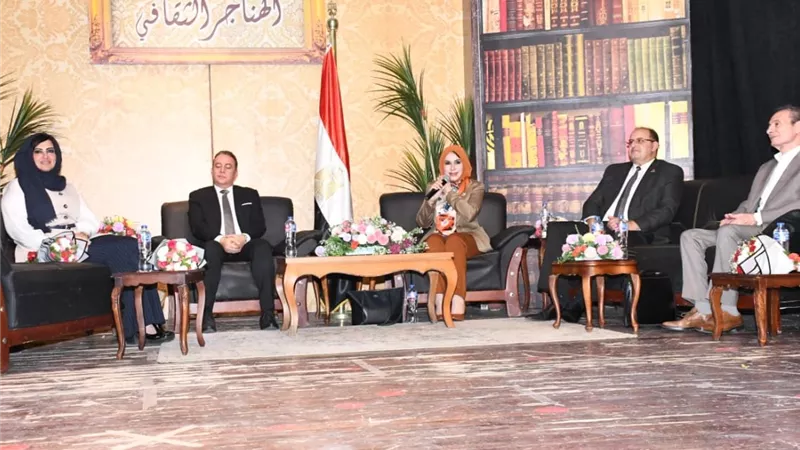 مثقفون ومتخصصون بملتقى الهناجر: الذكاء الاصطناعي هو مستقبل الحياة وأصبح ذاكرة أساسية