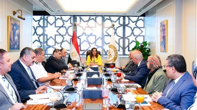 وزيرة التنمية المحلية تترأس الاجتماع الـ22 لمجلس إدارة صندوق حماية البيئة